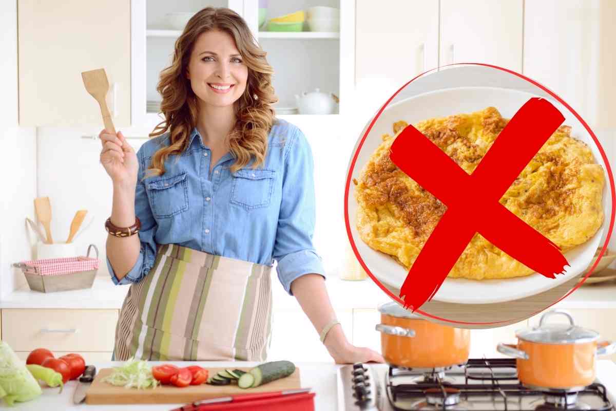 donna che cucina la frittata